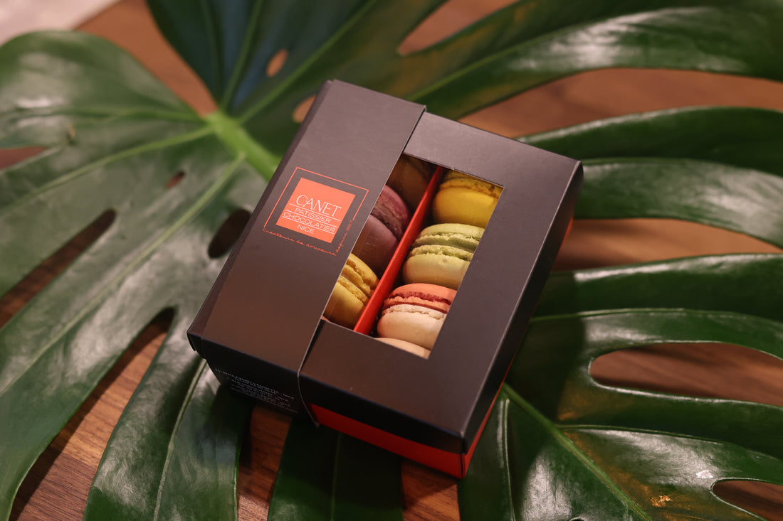 Les macarons par 8